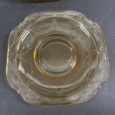 LOT 249: Vintage Amber Depression Glass Collection