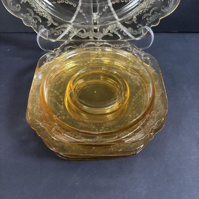 LOT 249: Vintage Amber Depression Glass Collection