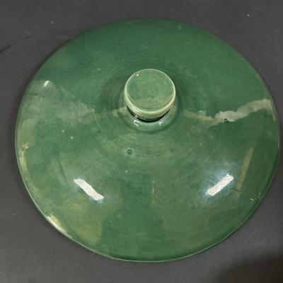 LOT 250: Vintage Stoneware Collection