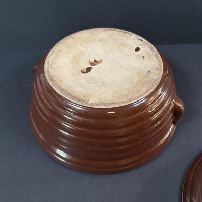 LOT 252: Vintage Potter Bowls featuring a Redware Bowl
