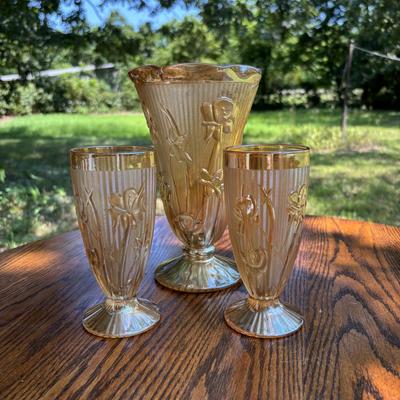 LOT 255: Jeanette Glass Iris and Herringbone Marigold Carnival Glass Collection