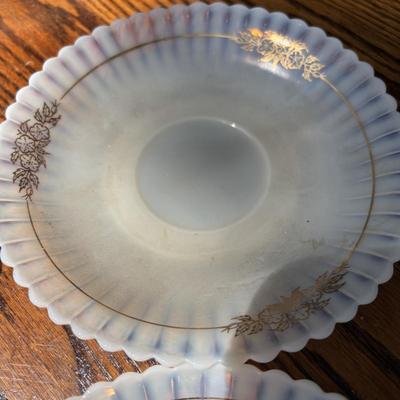 LOT 258: Vintage Petalware Cremax Collecton & More