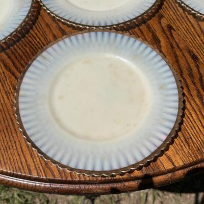 LOT 258: Vintage Petalware Cremax Collecton & More