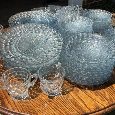LOT 259: Anchor "Hocking Blue "Bubble" Collection: Plates, Divided Plates, Salad Plates, Cup and More