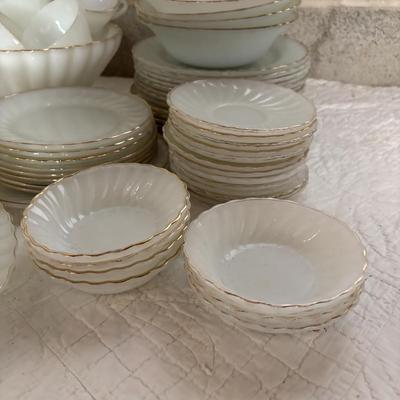 LOT 260: Vintage Milk Glass w/Gold Trim Dish Collection