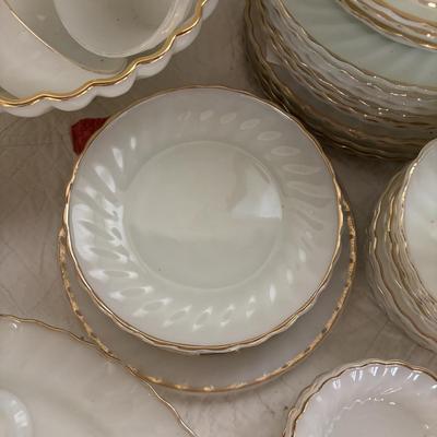 LOT 260: Vintage Milk Glass w/Gold Trim Dish Collection