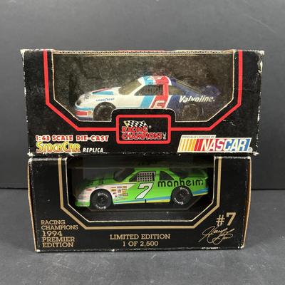 LOT 264: NIP NASCAR Collectibile Cars