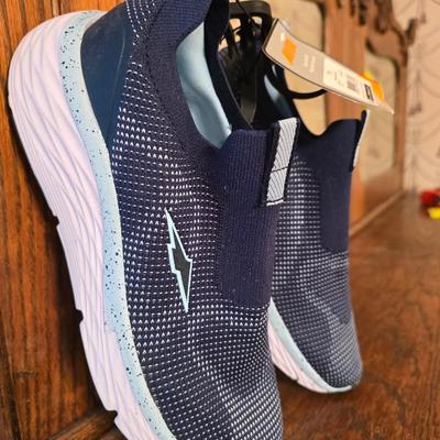 Womens shoes