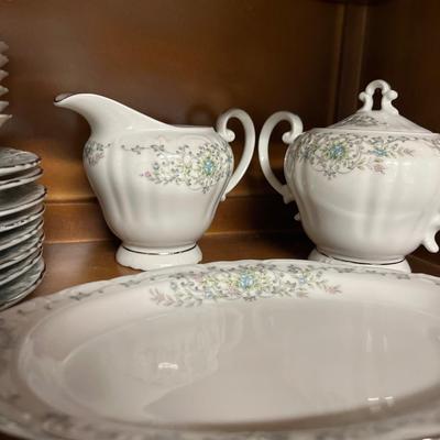 Sale Photo Thumbnail #206: 62 Piece China Set
Cacao China Japan