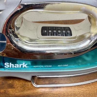 Shark Electric Steam Iron