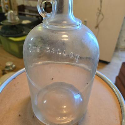 Gallon jug
