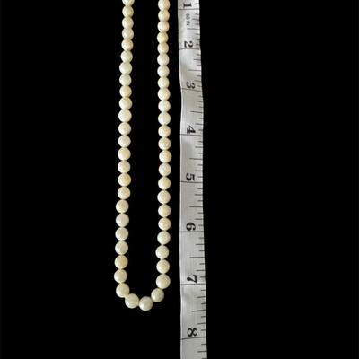 Pearl Necklace With 14kt White Gold Clasp