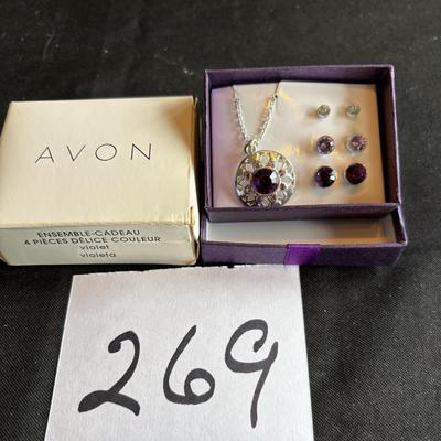 Avon Necklace and Earring Set