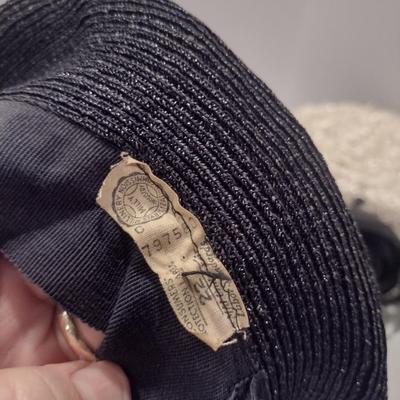 Collection of Vintage Ladies Hats