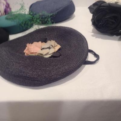 Collection of Vintage Ladies Hats