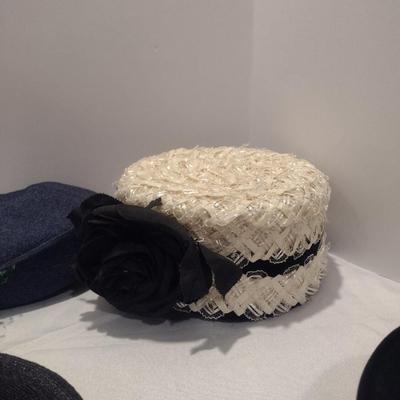 Collection of Vintage Ladies Hats