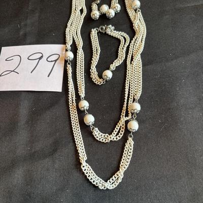 Vintage Jewelry Set