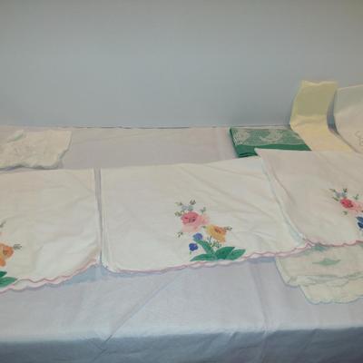 Collection of Hand Towels/Linens with Needlework or Embroidery