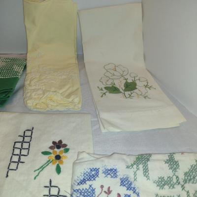 Collection of Hand Towels/Linens with Needlework or Embroidery