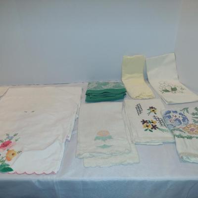 Collection of Hand Towels/Linens with Needlework or Embroidery