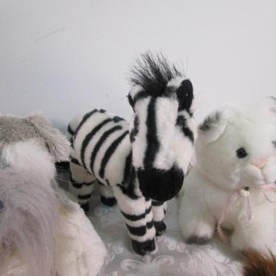 8 stuffed animals