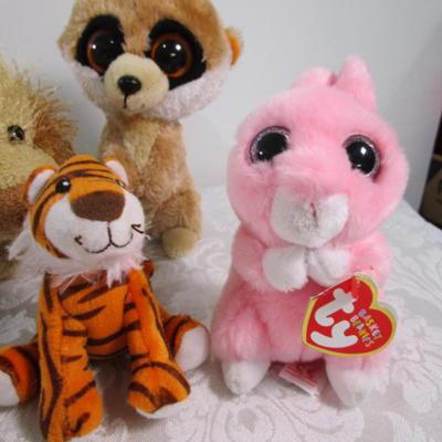 9 Ty stuffed animals