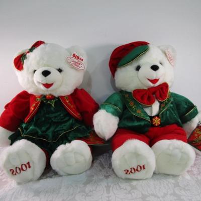 New with tags Boy & Girl Christmas bears