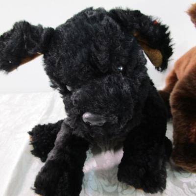 3 Ty stuffed animals, 1 stuffed lizard, 1 raccoon hat with gloved ends