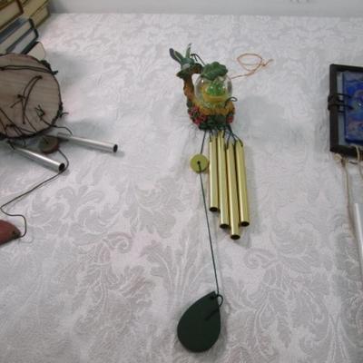 3 Wind chimes, 2 hanging decorations