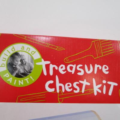 New in box Build & Paint treasure chest kit #2