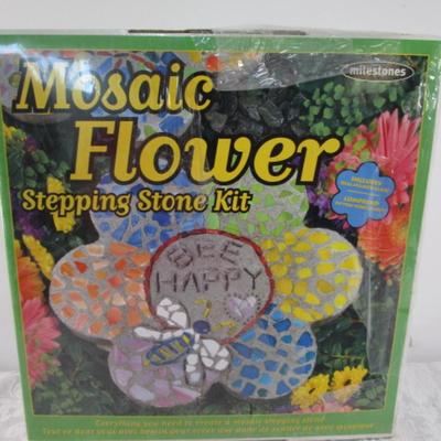 New in box Mosaic Flower Stepping Stone Kit