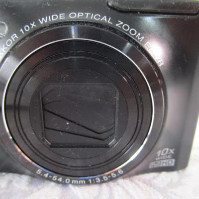 Nikon Coolpix 12.1 megapixel, 10x wide zoom, full HD camera
