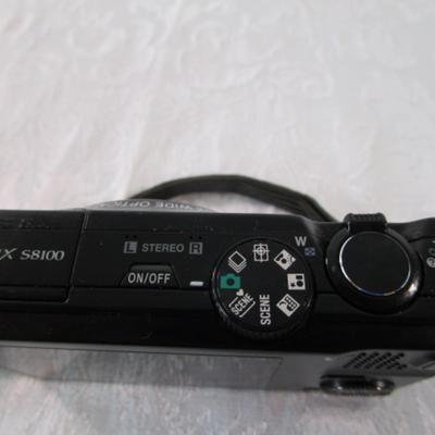 Nikon Coolpix 12.1 megapixel, 10x wide zoom, full HD camera