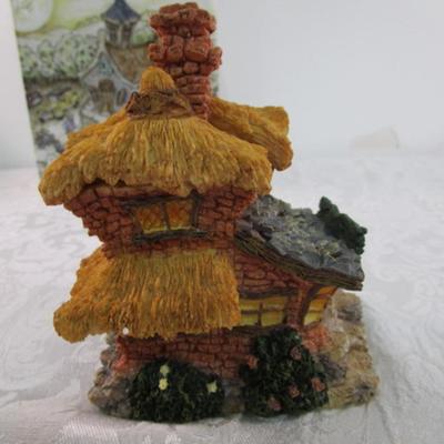 New in box Boyd's Bearly-Built Village Ted E. Bear Shop