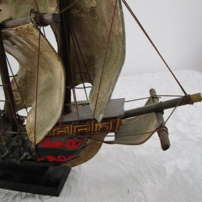 1 Santa Maria Sailing ship 