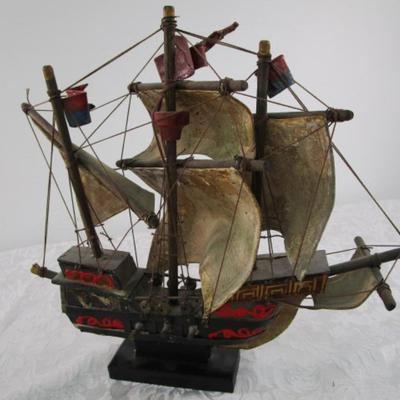 1 Santa Maria Sailing ship 