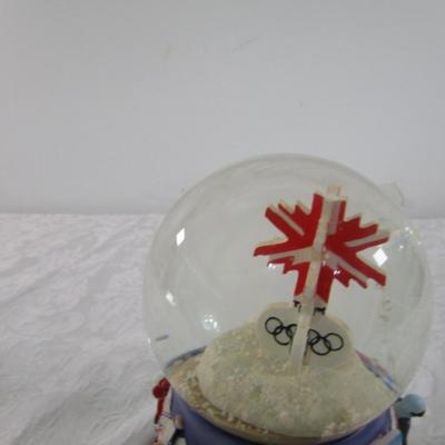 Salt Lake Winter Olympic 2002 Snow Globe