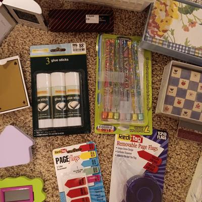 A VARIETY OF OFFICE SUPPLIES