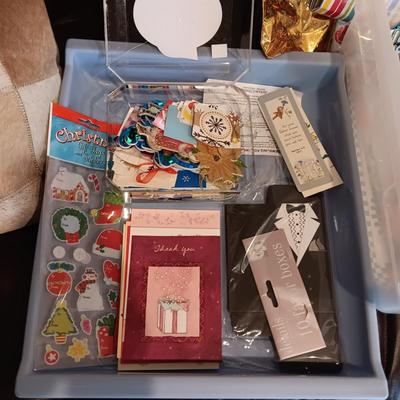 TISSUE PAPER, NAME TAGS, RIBBON, BOSE AND MORE ALL IN A ORGANIZING TOTE TOTE