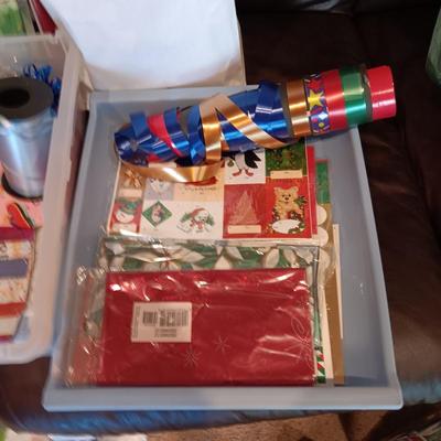 TISSUE PAPER, NAME TAGS, RIBBON, BOSE AND MORE ALL IN A ORGANIZING TOTE TOTE