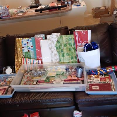 TISSUE PAPER, NAME TAGS, RIBBON, BOSE AND MORE ALL IN A ORGANIZING TOTE TOTE