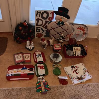 HOLIDAY MOTION SENSOR DOG, SNOWMAN CARD HOLDER, LINENS AND MORE