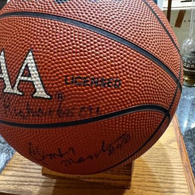 Arkansas Razorbacks Autographed Basketball
