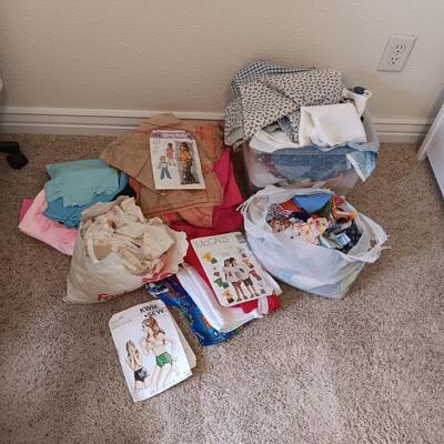 PARTIALLY COMPLETED SEWING PROJECTS AND SCRAP MATERRIAL