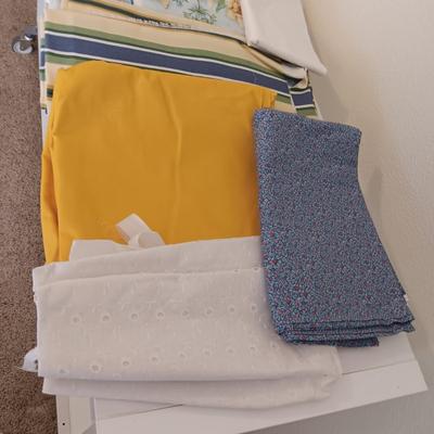 VARIETY OF SEWING MATERIAL