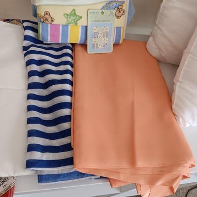 VARIETY OF SEWING MATERIAL, 2 BABYQUILT KITS AND 2 THROW PILLOW FORMS
