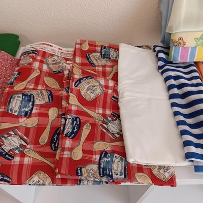 VARIETY OF SEWING MATERIAL, 2 BABYQUILT KITS AND 2 THROW PILLOW FORMS