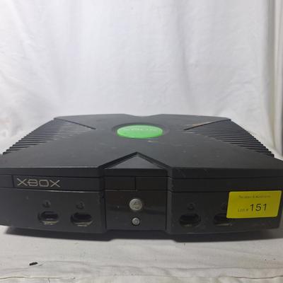 Sale Photo Thumbnail #422: powered on  but didn't work otherwise.  This is fothe box only, there are no cords or controllers, not even a power cord (we borrowed one to test)