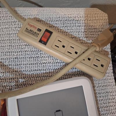 Sale Photo Thumbnail #484: the nook is untested we don't have a cord for it. 