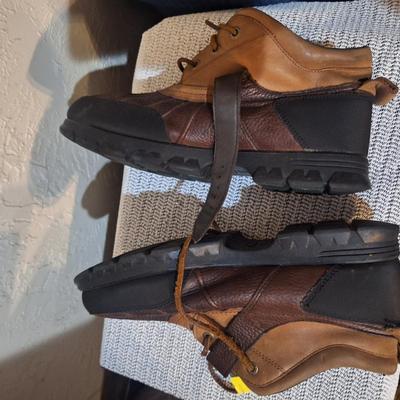 Sale Photo Thumbnail #588: these are in great shape. They look better than the photos.  They don't look to have been worn, see photo of bottom.